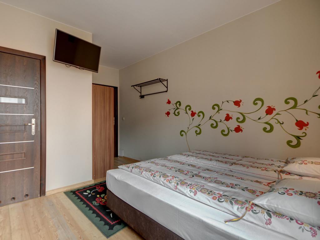 Zamoyskiego Bed & Breakfast 3*